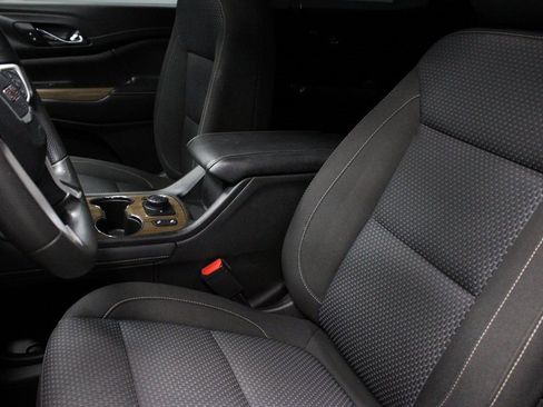 Used 2023 GMC Acadia SLE w/ Driver Convenience Package image 25