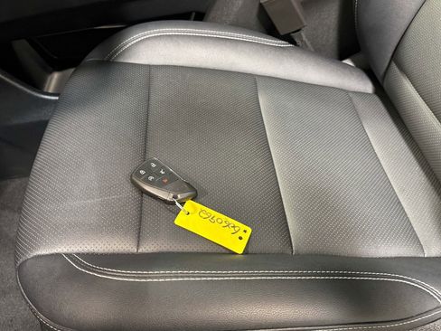 Used 2026 Chevrolet Traverse LT AWD/4WD image 20