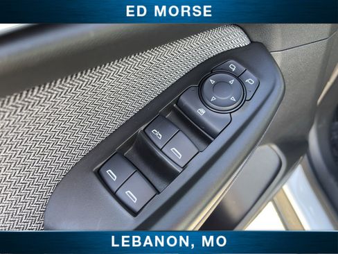 Used 2024 Chevrolet TrailBlazer LT AWD/4WD image 21