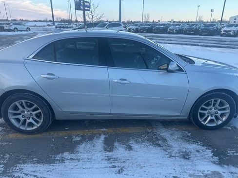 Used 2015 Chevrolet Malibu LT w/ Power Convenience Package image 21