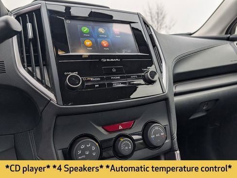 Used 2023 Subaru Forester Base image 5