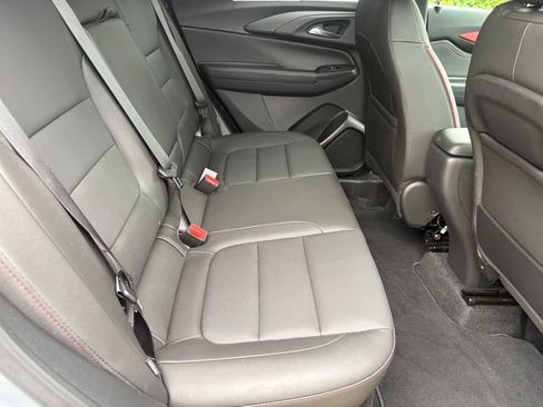 Used 2025 Chevrolet TrailBlazer RS w/ Driver Confidence Package FWD image 34