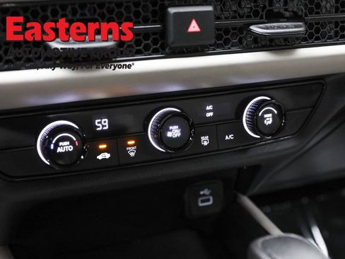 Used 2023 Honda HR-V LX image 19