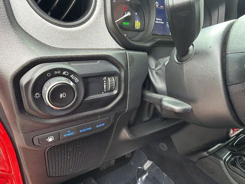 Used 2025 Jeep Wrangler Unlimited Sport S 4xe AWD/4WD image 25