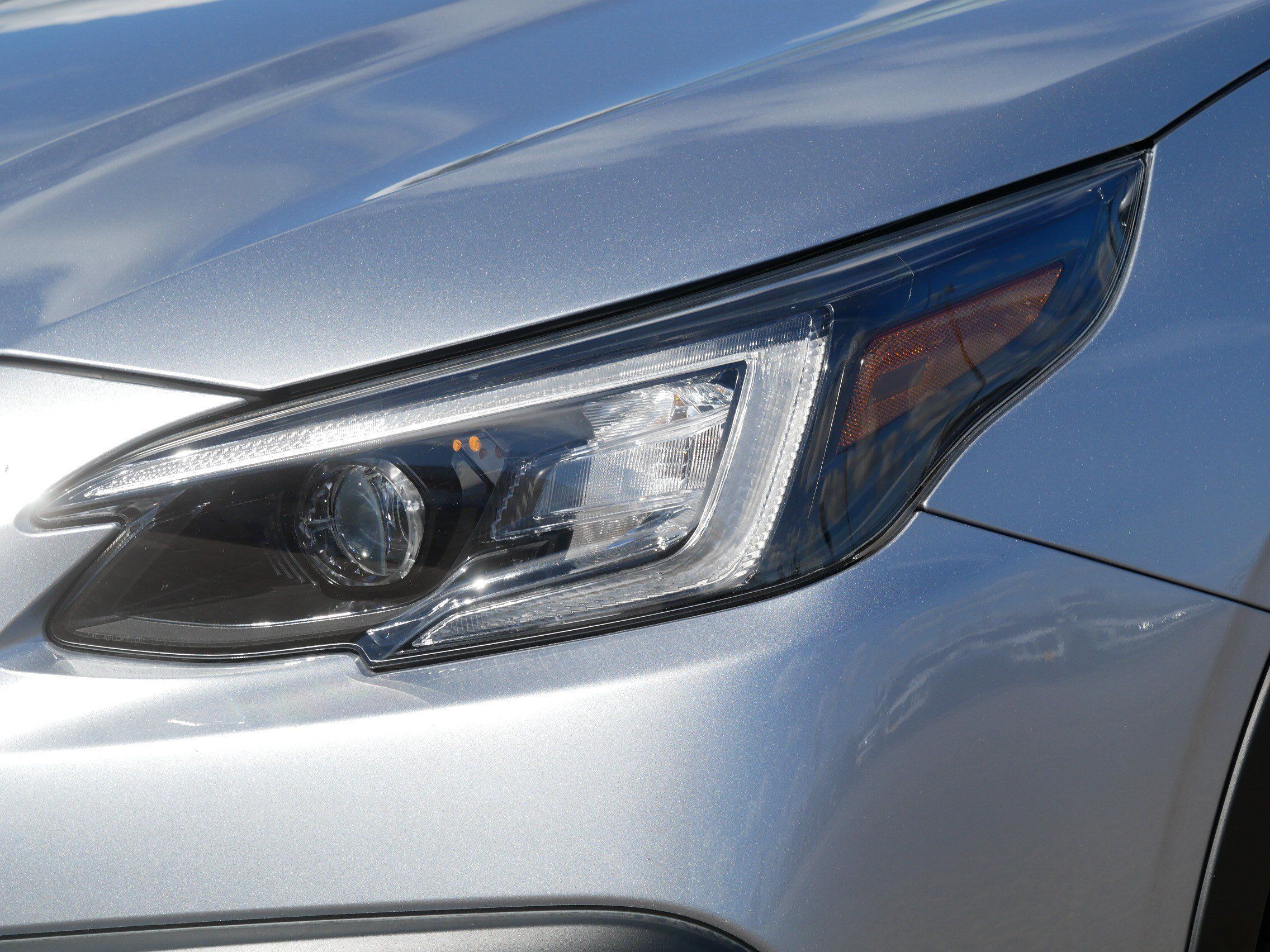 Used 2021 Subaru Outback Premium AWD/4WD image 16