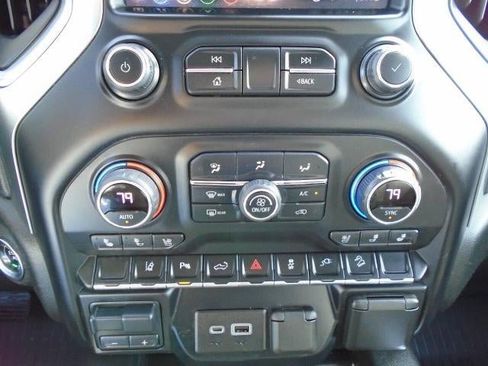 Used 2020 Chevrolet Silverado 2500 LTZ w/ LTZ Plus Package image 14