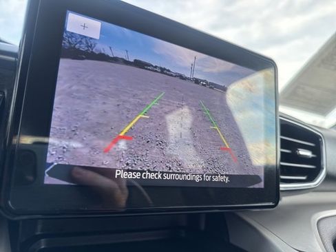 Used 2024 Ford Explorer XLT w/ Equipment Group 202A image 14