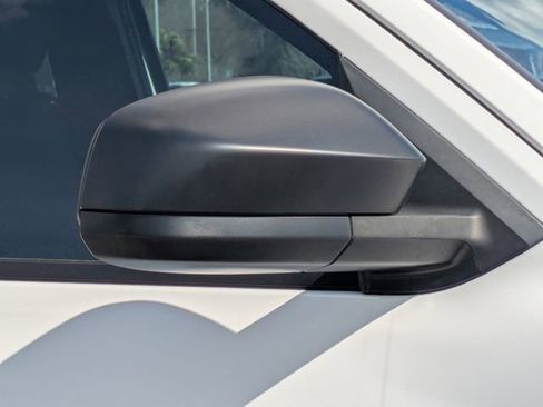 Used 2024 Toyota Tacoma SR image 11