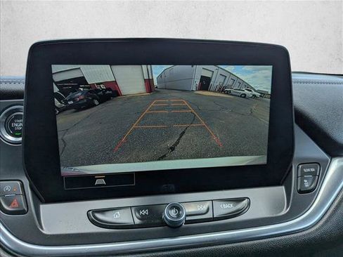Used 2024 Chevrolet Blazer LT w/ Convenience Package FWD image 18