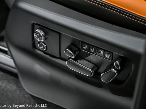 New 2026 Bentley Bentayga Speed image 27