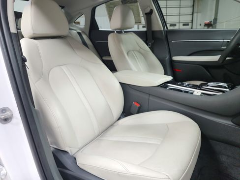 Used 2023 Hyundai Sonata Limited FWD image 46