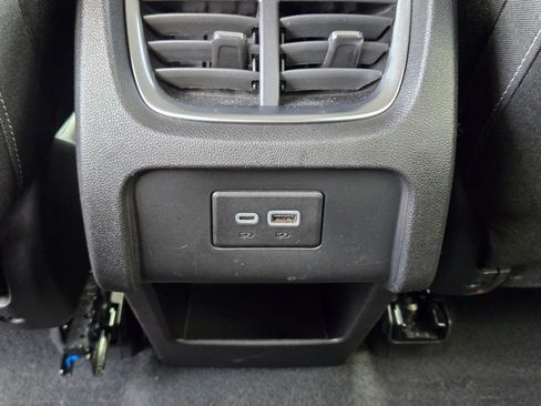 Used 2024 Chevrolet Blazer LT w/ Convenience Package FWD image 19