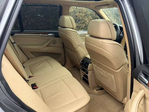 Used 2009 BMW X5 xDrive30i image 33