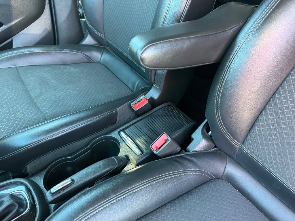 Used 2020 Buick Encore Preferred w/ Safety Package FWD image 23