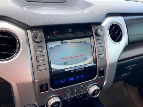 Used 2019 Toyota Tundra Limited w/ Limited Premium Package AWD/4WD image 27