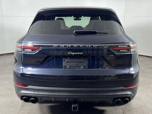 Certified 2022 Porsche Cayenne Platinum Edition w/ Premium Package Plus image 6