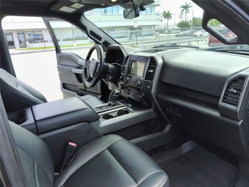 Used 2018 Ford F150 XLT w/ Equipment Group 302A Luxury RWD image 28