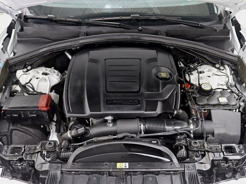 Used 2022 Jaguar F-PACE S image 36