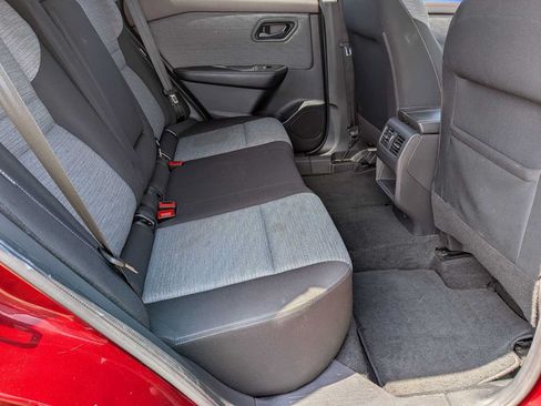 Used 2021 Nissan Rogue S FWD image 17