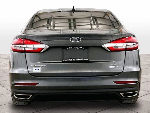 Used 2019 Ford Fusion SE AWD/4WD image 4