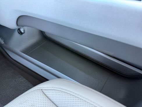 Used 2023 Hyundai Ioniq 6 SEL RWD image 18