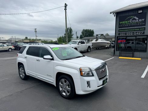 Used 2015 GMC Terrain Denali AWD/4WD image 1