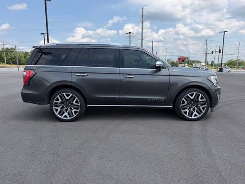 Used 2020 Ford Expedition Platinum AWD/4WD image 4
