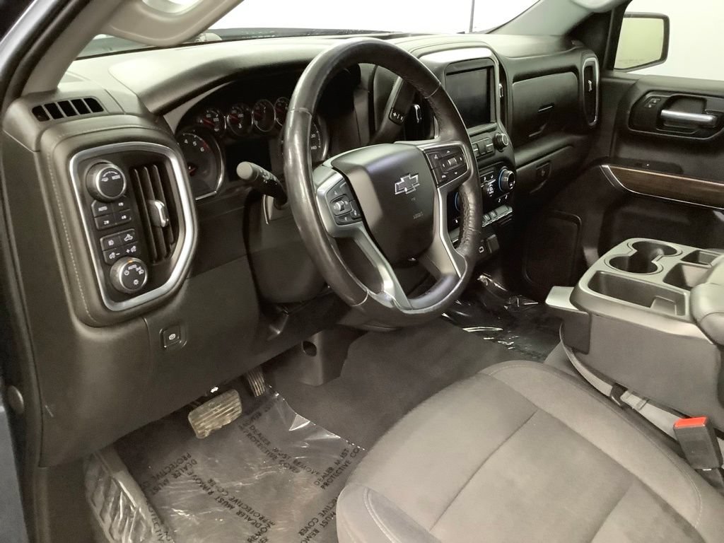 Used 2021 Chevrolet Silverado 1500 RST AWD/4WD image 16