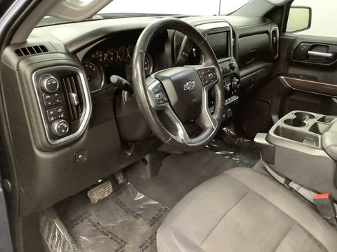 Used 2021 Chevrolet Silverado 1500 RST AWD/4WD image 16