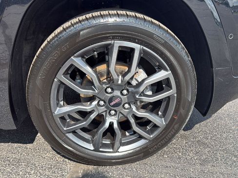 Used 2023 GMC Terrain Denali w/ Black Diamond Edition AWD/4WD image 33