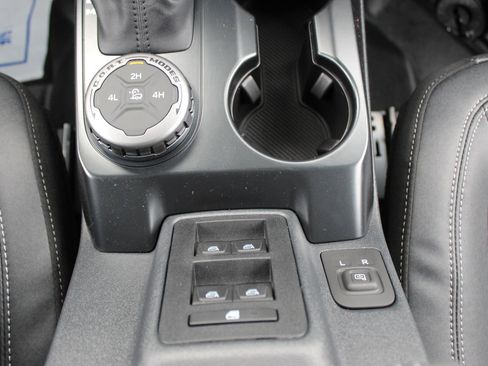 New 2025 Ford Bronco Big Bend AWD/4WD image 30