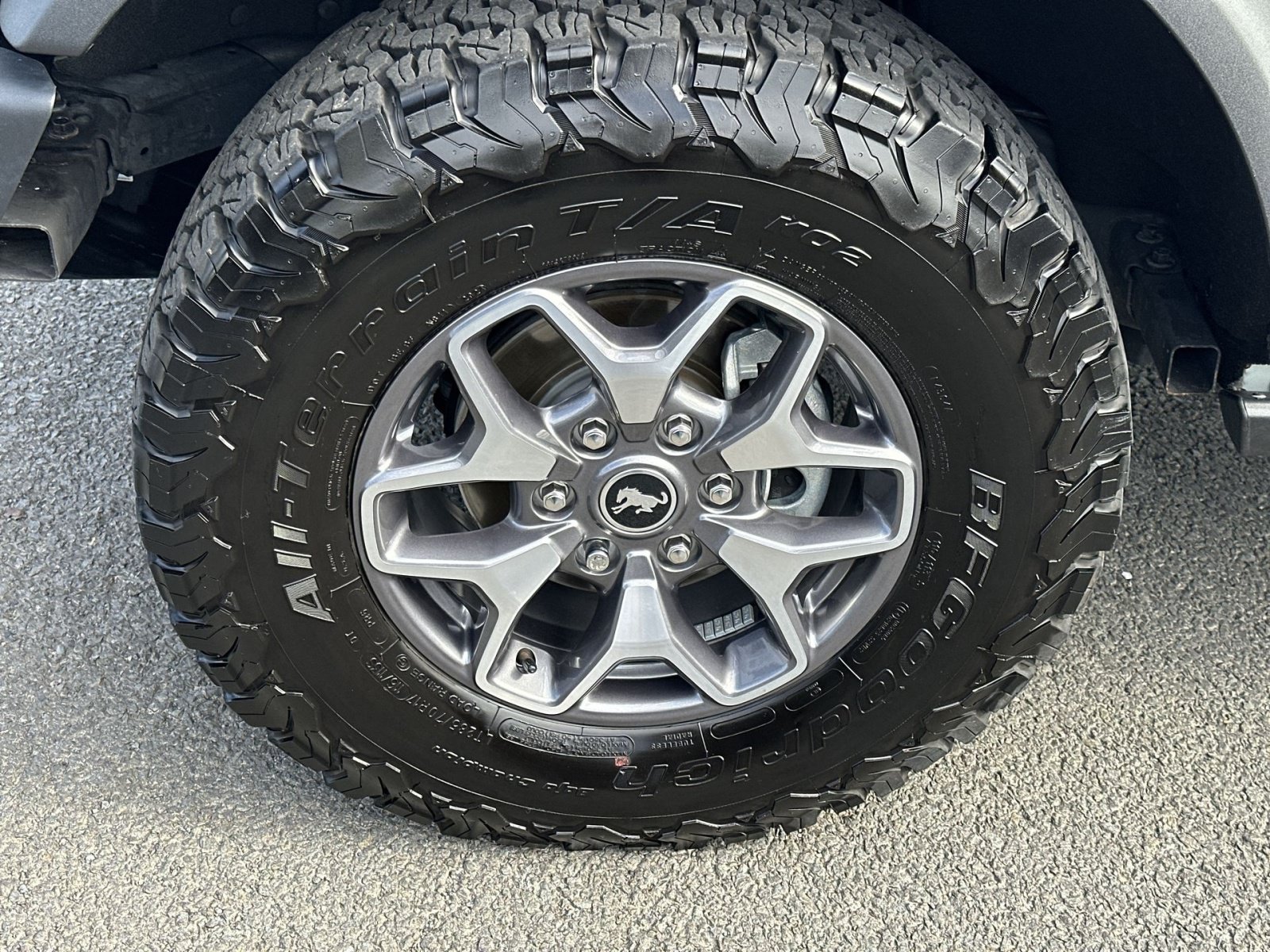 Certified 2024 Ford Bronco Badlands AWD/4WD image 13
