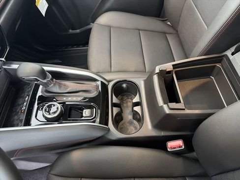 New 2026 Chevrolet Colorado Z71 w/ Technology Package AWD/4WD image 23