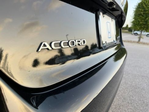 Certified 2023 Honda Accord LX image 8