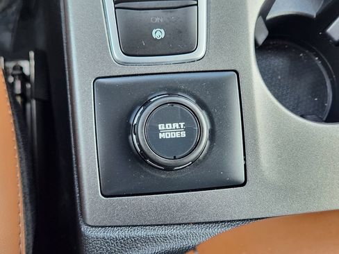 Used 2025 Ford Bronco Sport Outer Banks w/ Outer Banks Tech Package+ AWD/4WD image 29