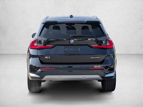 New 2026 BMW X1 xDrive28i image 8