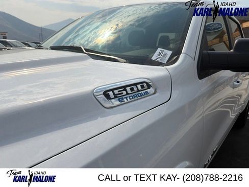 Used 2025 RAM 1500 Big Horn AWD/4WD image 6
