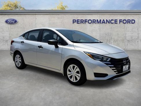 Used 2025 Nissan Versa S w/ Trunk Package FWD image 5
