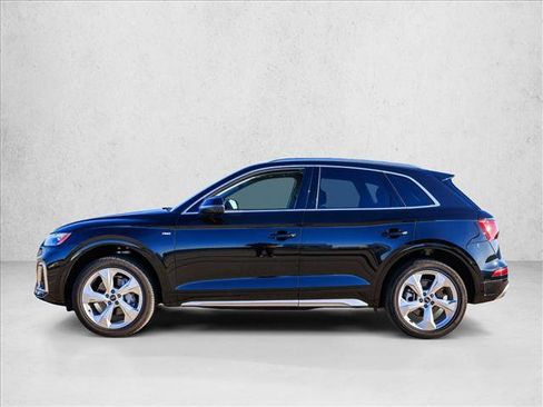 Used 2023 Audi Q5 2.0T Premium Plus w/ Premium Plus Package AWD/4WD image 8