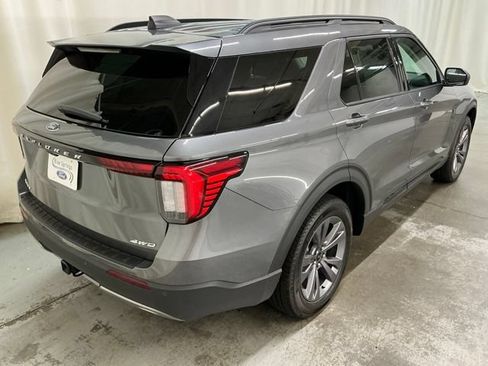 New 2026 Ford Explorer Active w/ Active Comfort Package AWD/4WD image 3