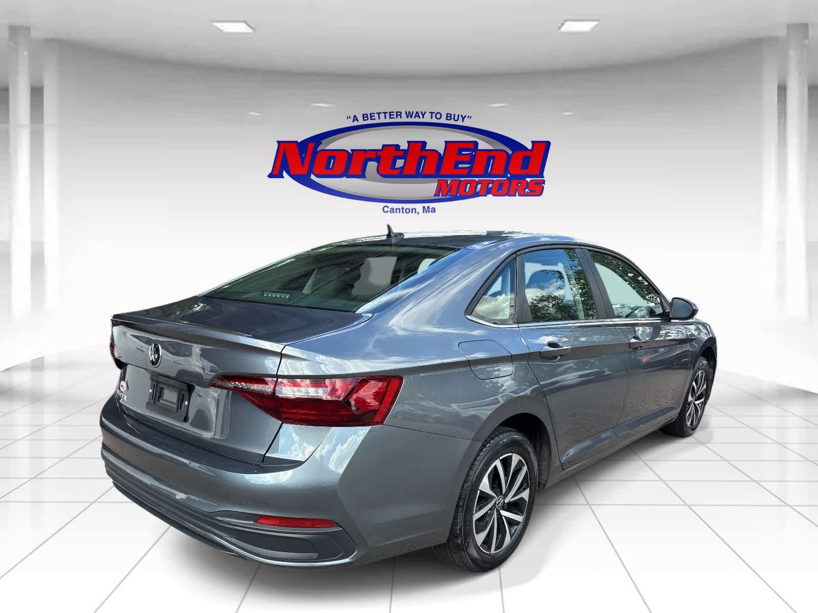 Used 2024 Volkswagen Jetta S FWD image 3
