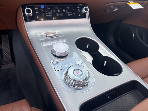 New 2026 Genesis GV70 2.5T Advanced image 22