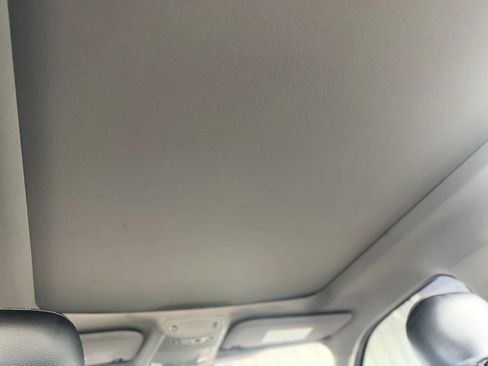 Used 2017 Ford F350 Lariat w/ Lariat Ultimate Package image 33