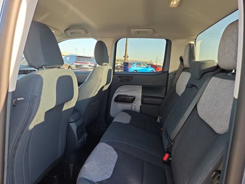 Used 2025 Ford Maverick XLT FWD image 13