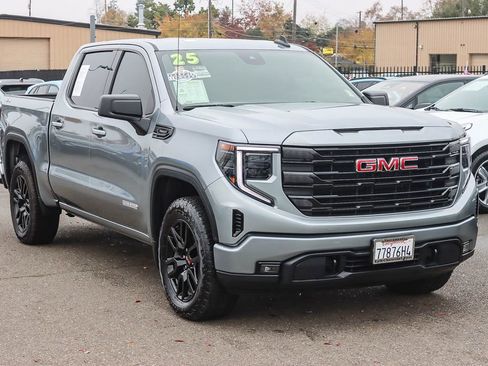 Used 2025 GMC Sierra 1500 Elevation image 5