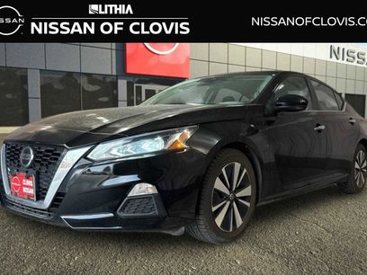 Used 2022 Nissan Altima 2.5 SV
