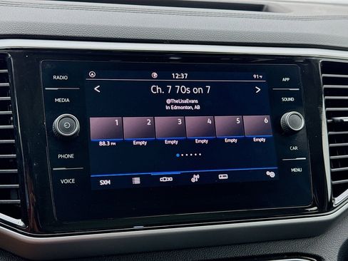 Used 2023 Volkswagen Atlas SE image 11