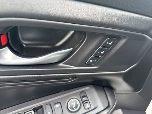 Used 2025 Honda Accord Sport image 11