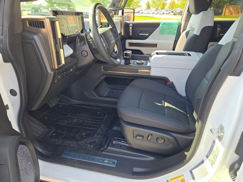 New 2025 GMC Hummer EV 3X image 24
