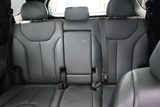 Used 2023 Hyundai Santa Fe SEL w/ Premium Package AWD/4WD image 40